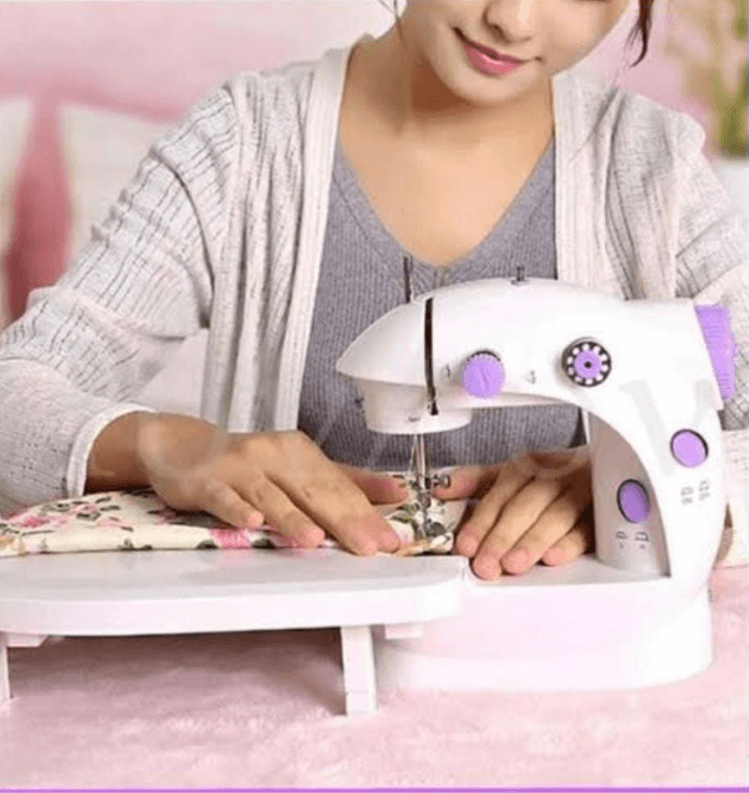 MiNI MAQUINA DE COSER PORTATIL