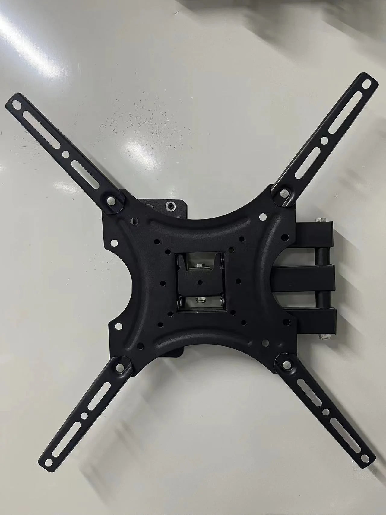 RACK GIRATORIO PARA TV DE 35 A 55 PULGADAS